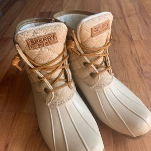 Sperry duck boots size 9.5